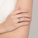 Anel Life Astro Gota em Prata 925 com Pedras Verdes